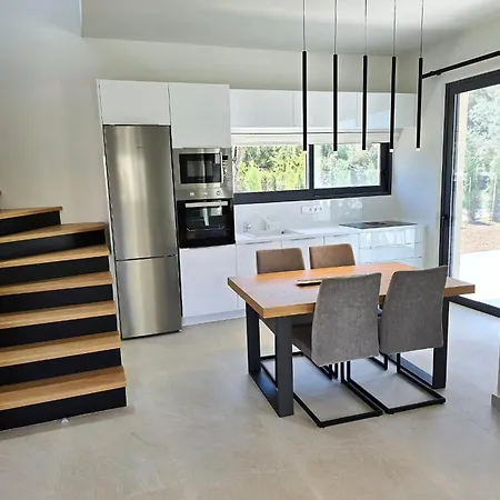 Anmaria Luxury