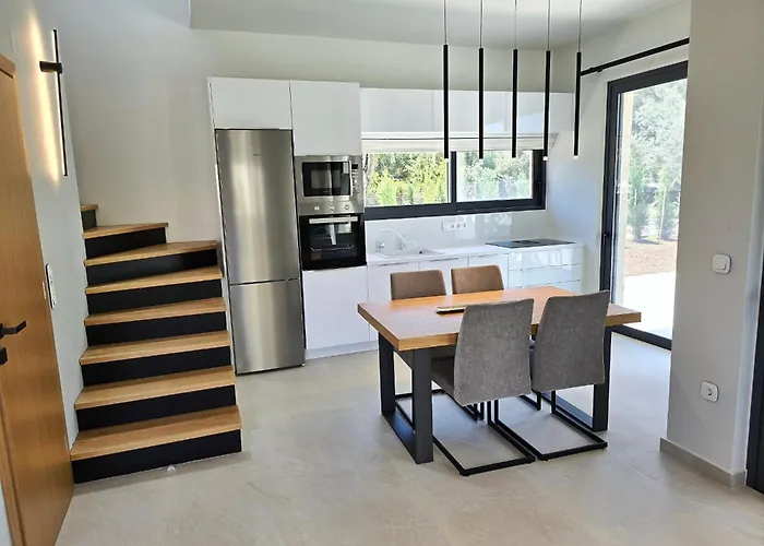 Anmaria Luxury